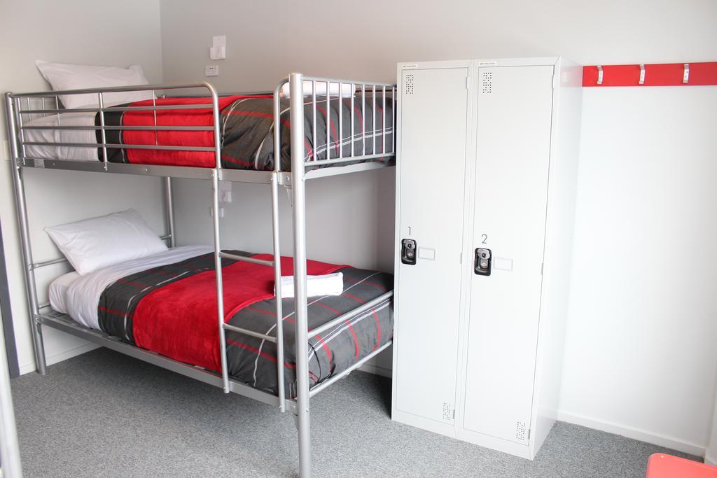 بيت شباب Urbanz كريستتشيرش الغرفة الصورة A typical room at a backpackers' hostel in New Zealand