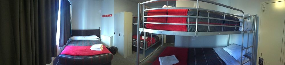 بيت شباب Urbanz كريستتشيرش المظهر الخارجي الصورة A typical room at a youth hostel
