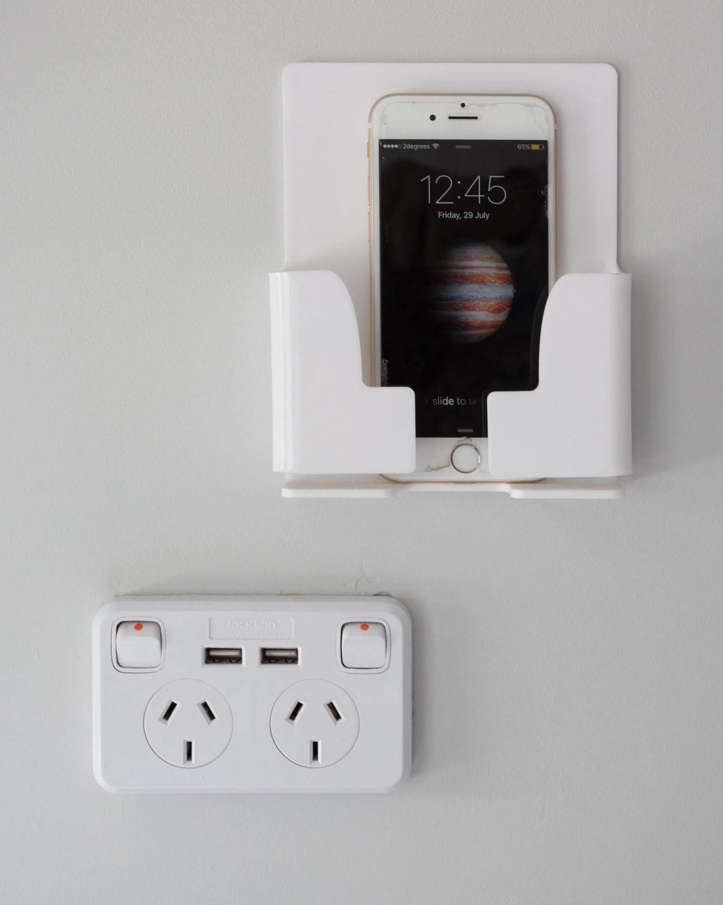 بيت شباب Urbanz كريستتشيرش المظهر الخارجي الصورة A phone holder